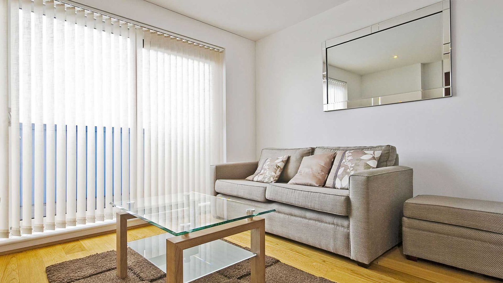 Cortina Roller Screen Oficinas